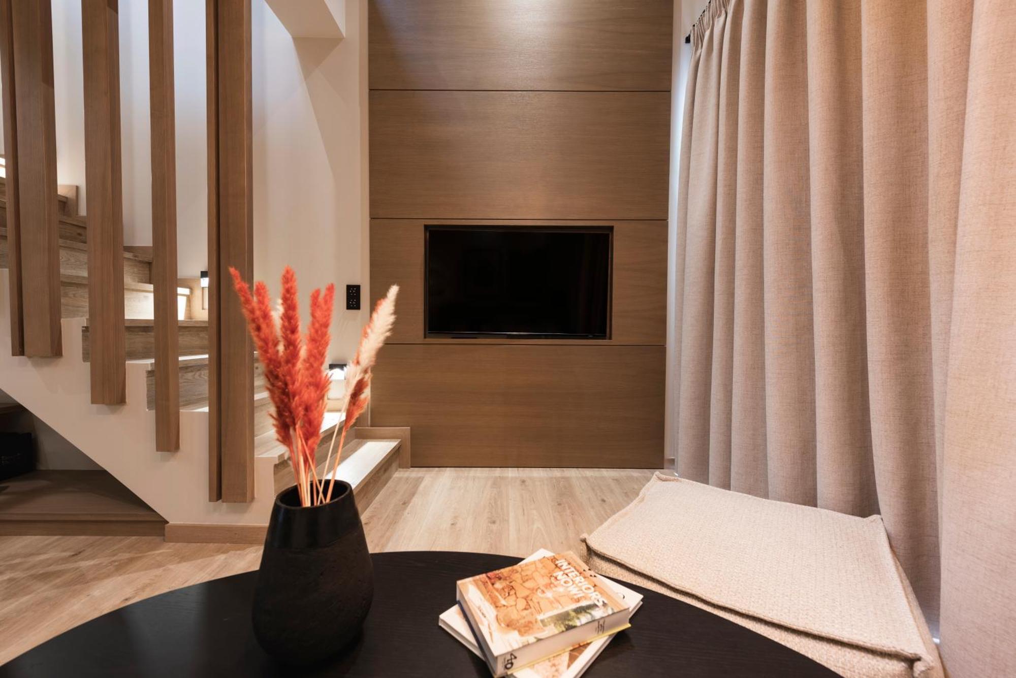 Revi Mountain Resort Boutique Hotel 卡拉维塔 外观 照片